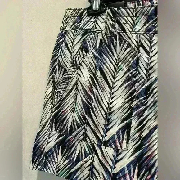 Banana Republic size 6 patterned shorts summer vacation colorful resort wear - Picture 8 of 11